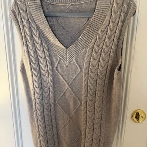 Women's Cable Knit Sweater Vest - Gray